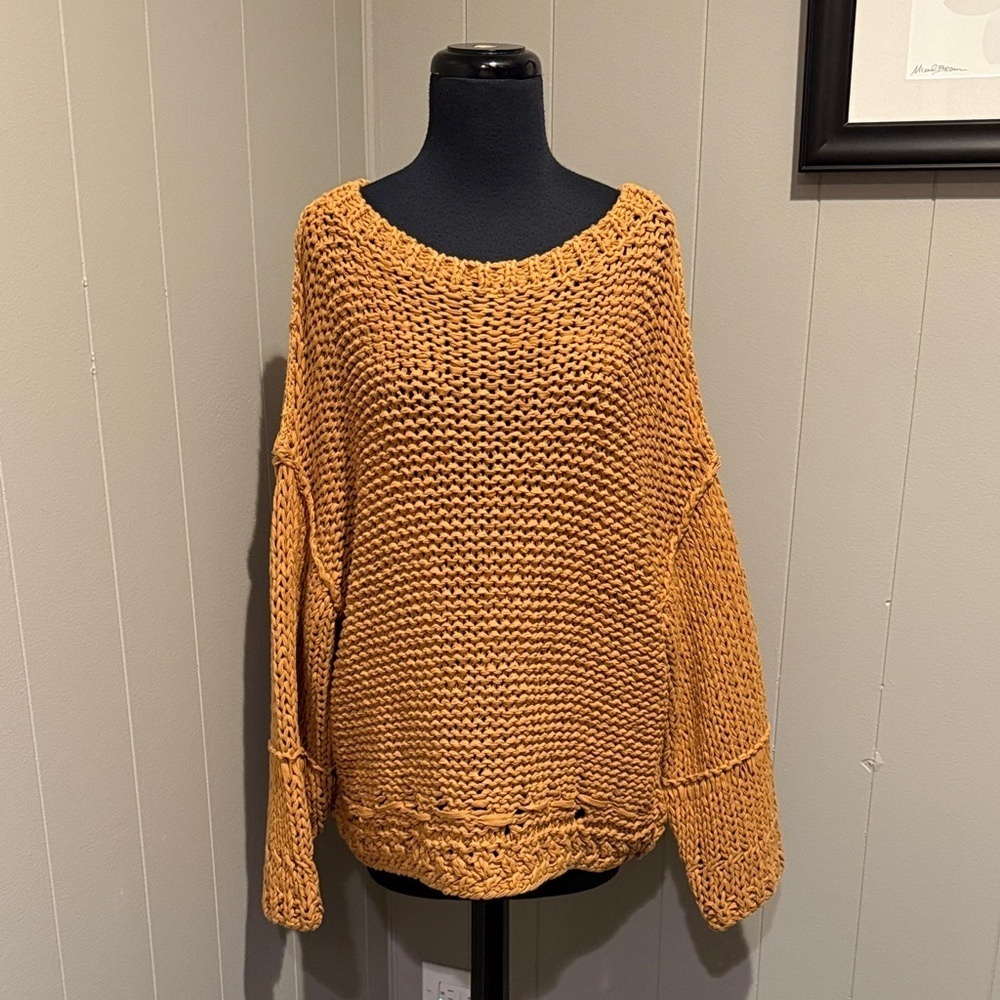 Free People Medium Tan Mustard Oversized Knit Sweater Boho Casual Cottagecore